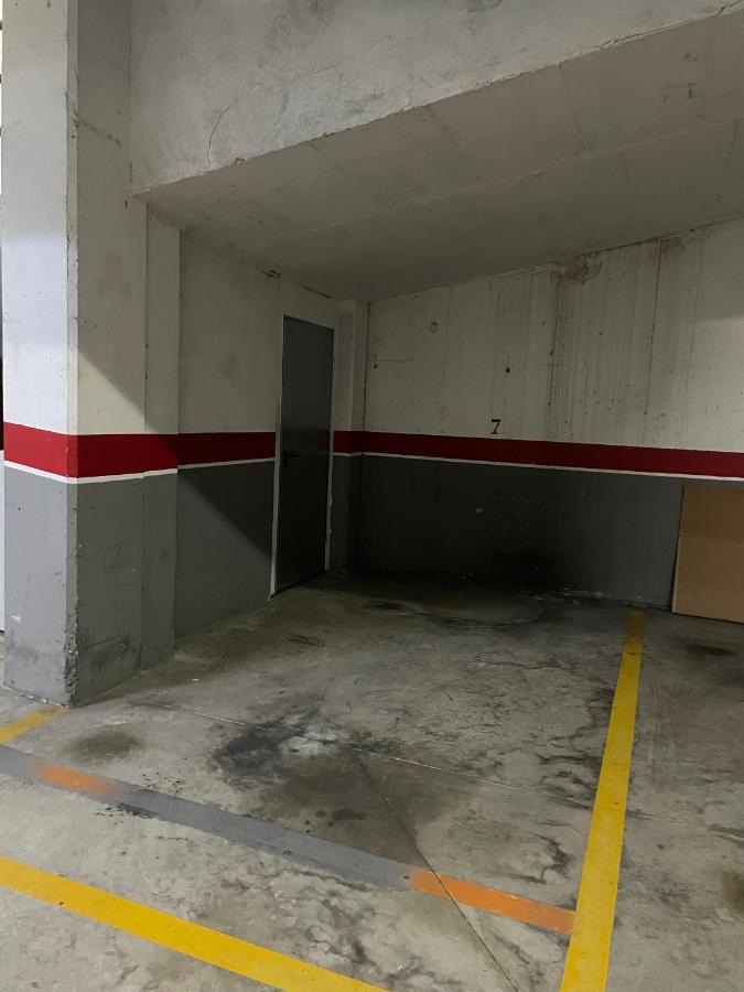 Acogedor Apartamento Vallparadis Con Parking Terrassa Dış mekan fotoğraf